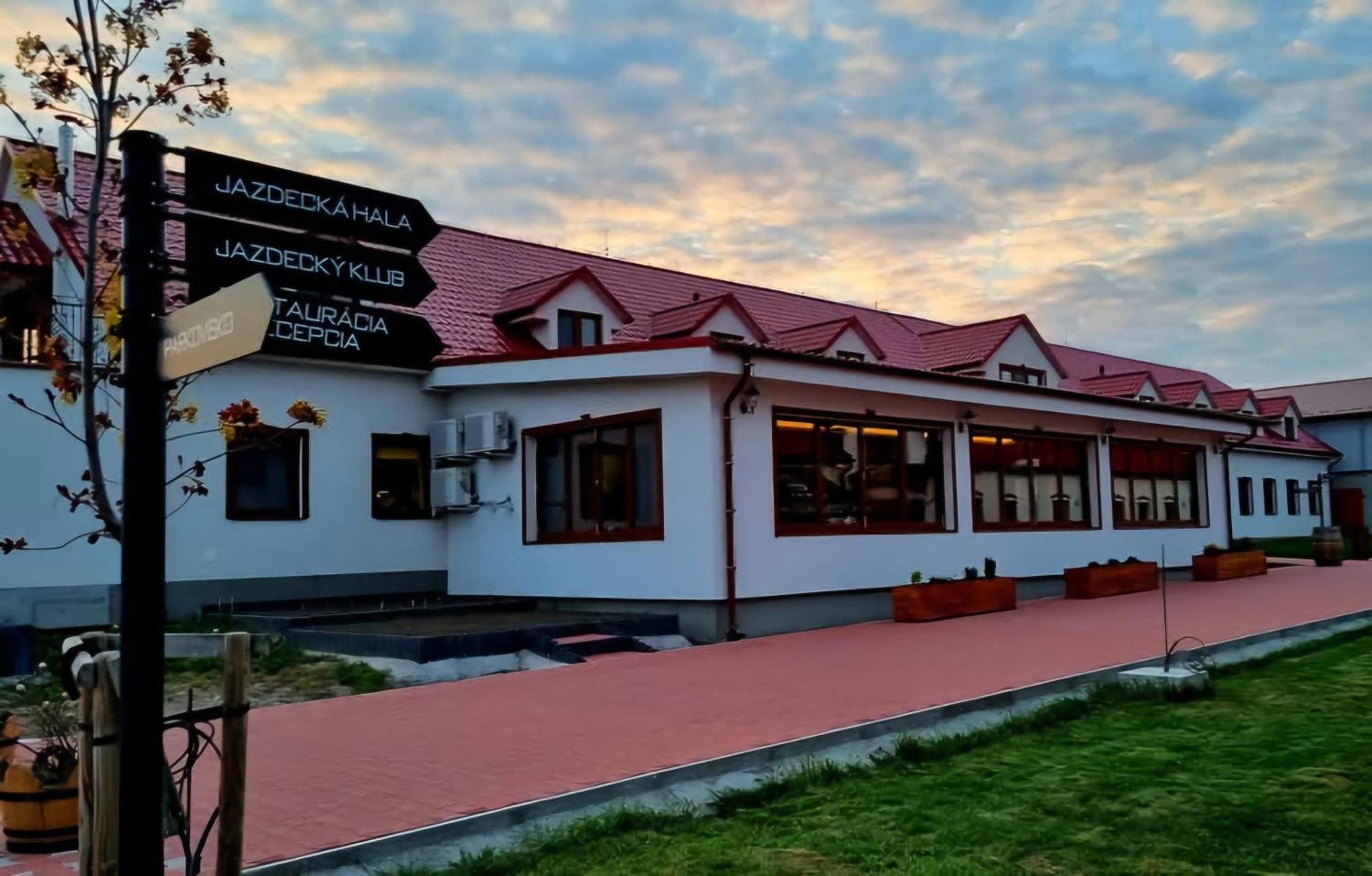 Terra Penzion Jasova Exterior foto